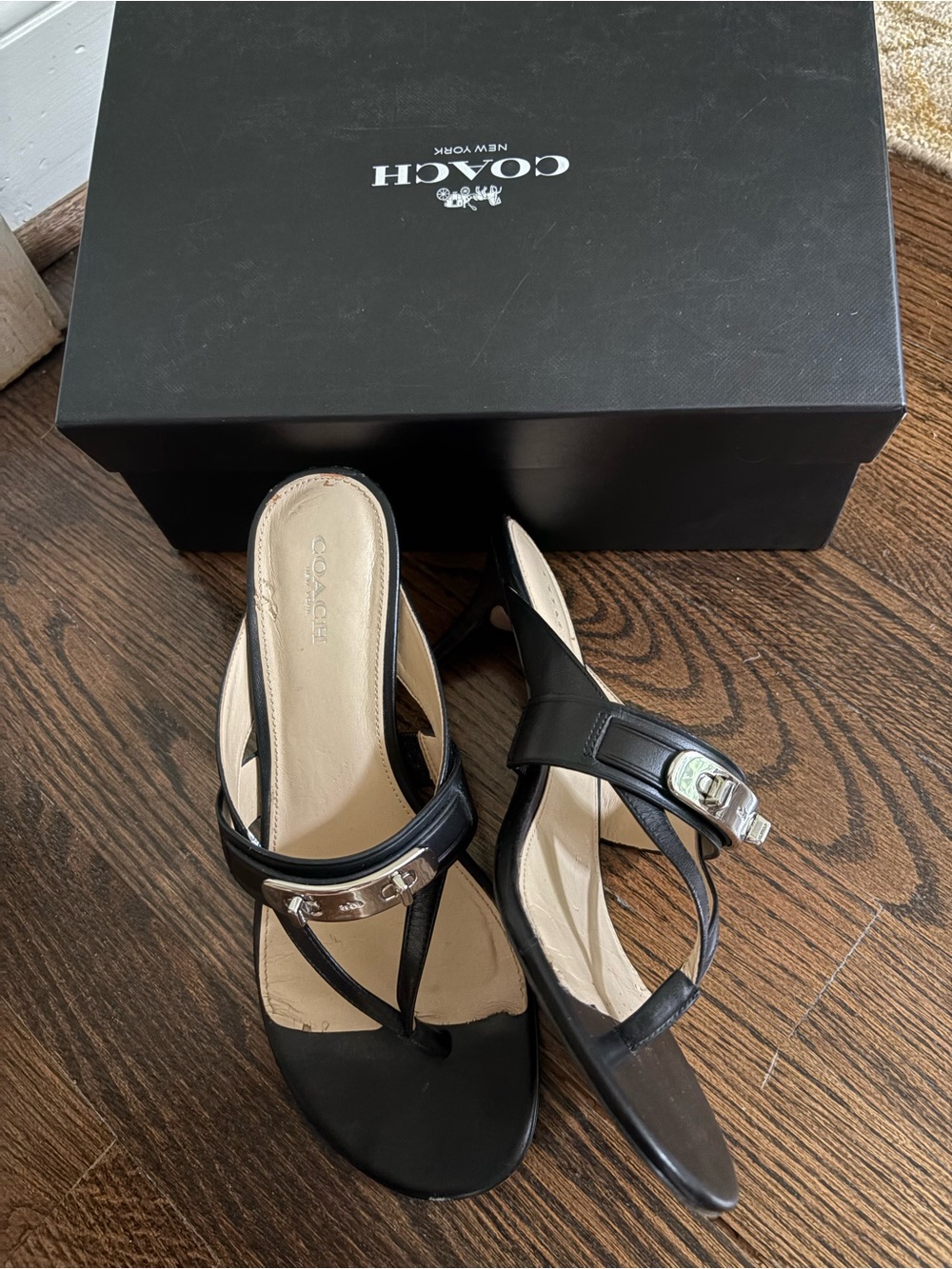 Coach Olina Y2K leather kitchen heel sandals 8.5